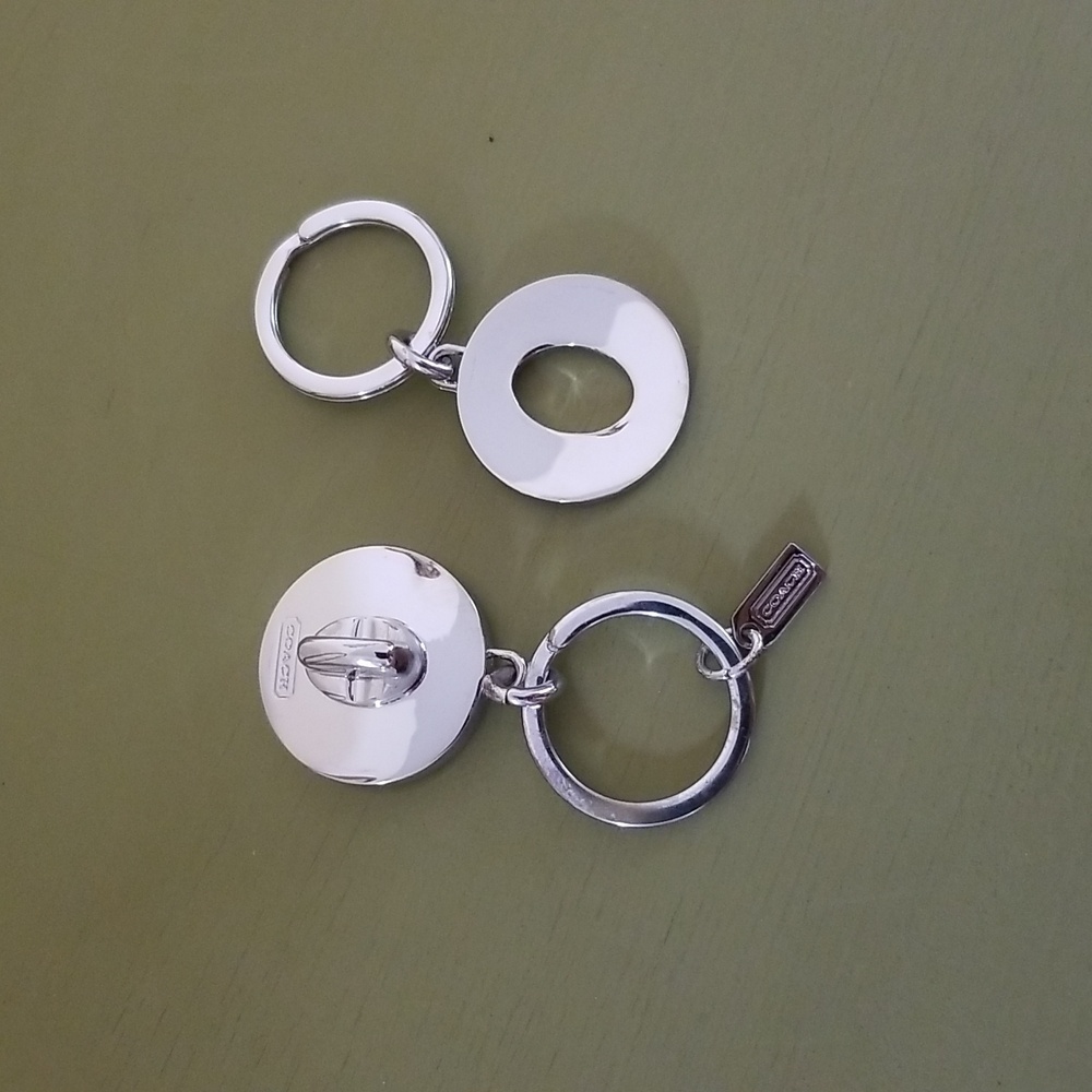 Authentic Coach Life Preserver Key Chain - Picture 4 of 10
